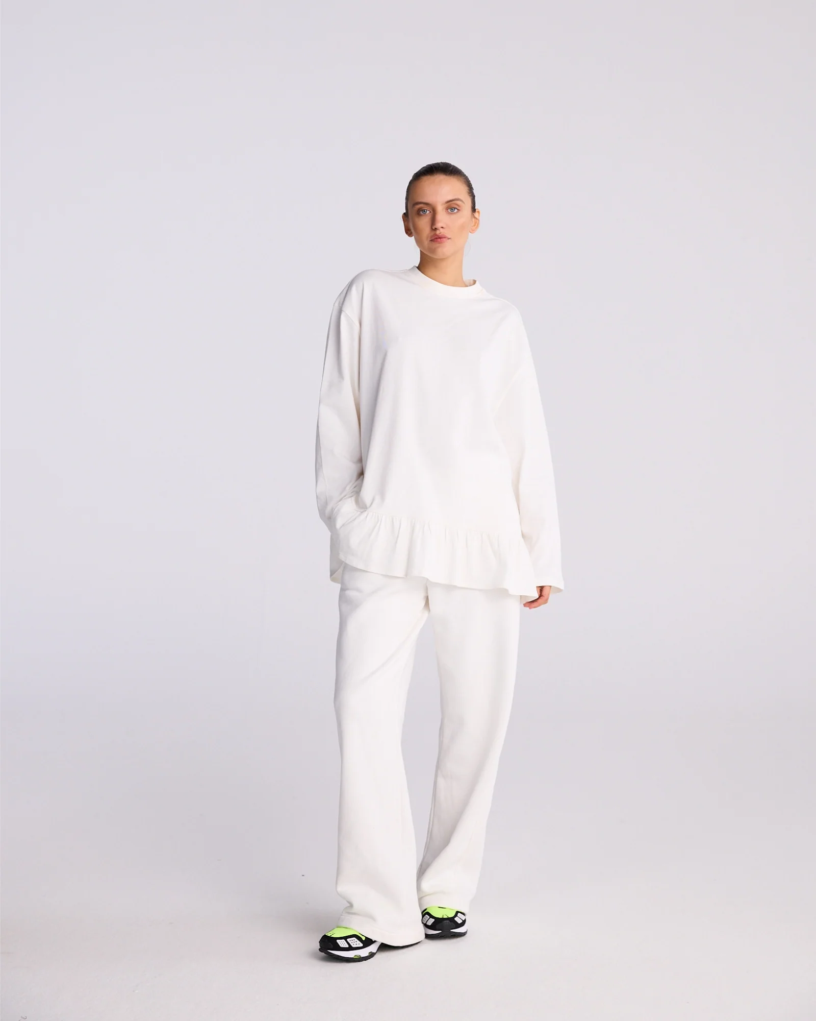 Brisa Skate Longsleeve | White - Image 5