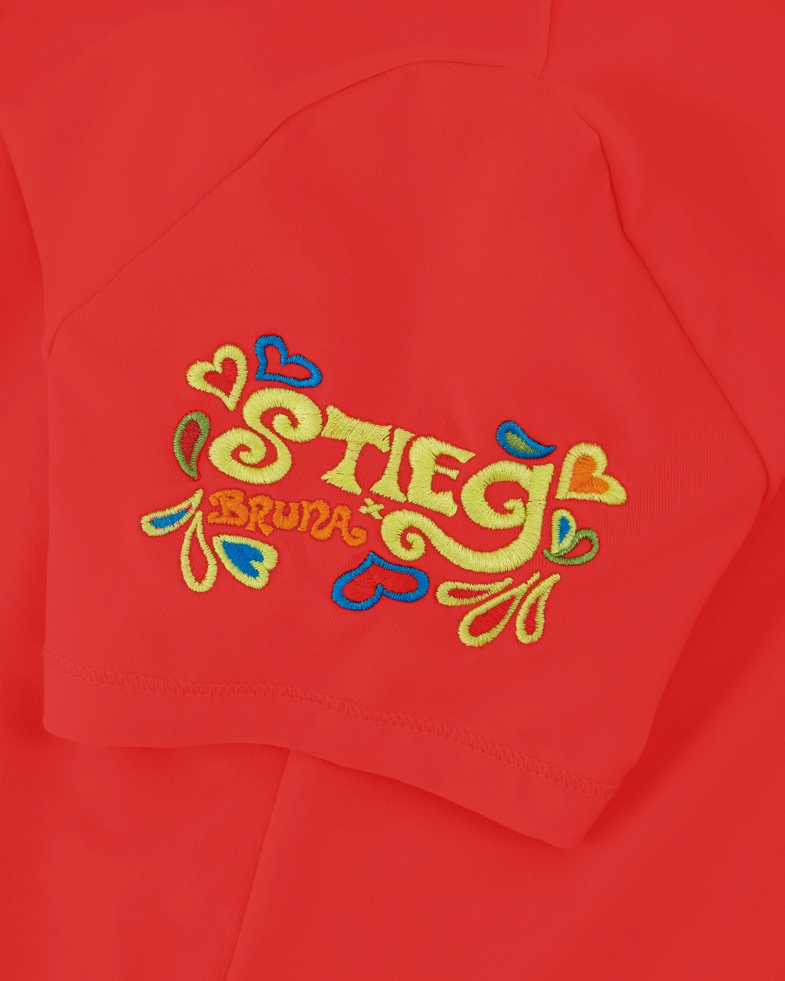 Fairuz Fitted Short T-shirt | Red - Image 5