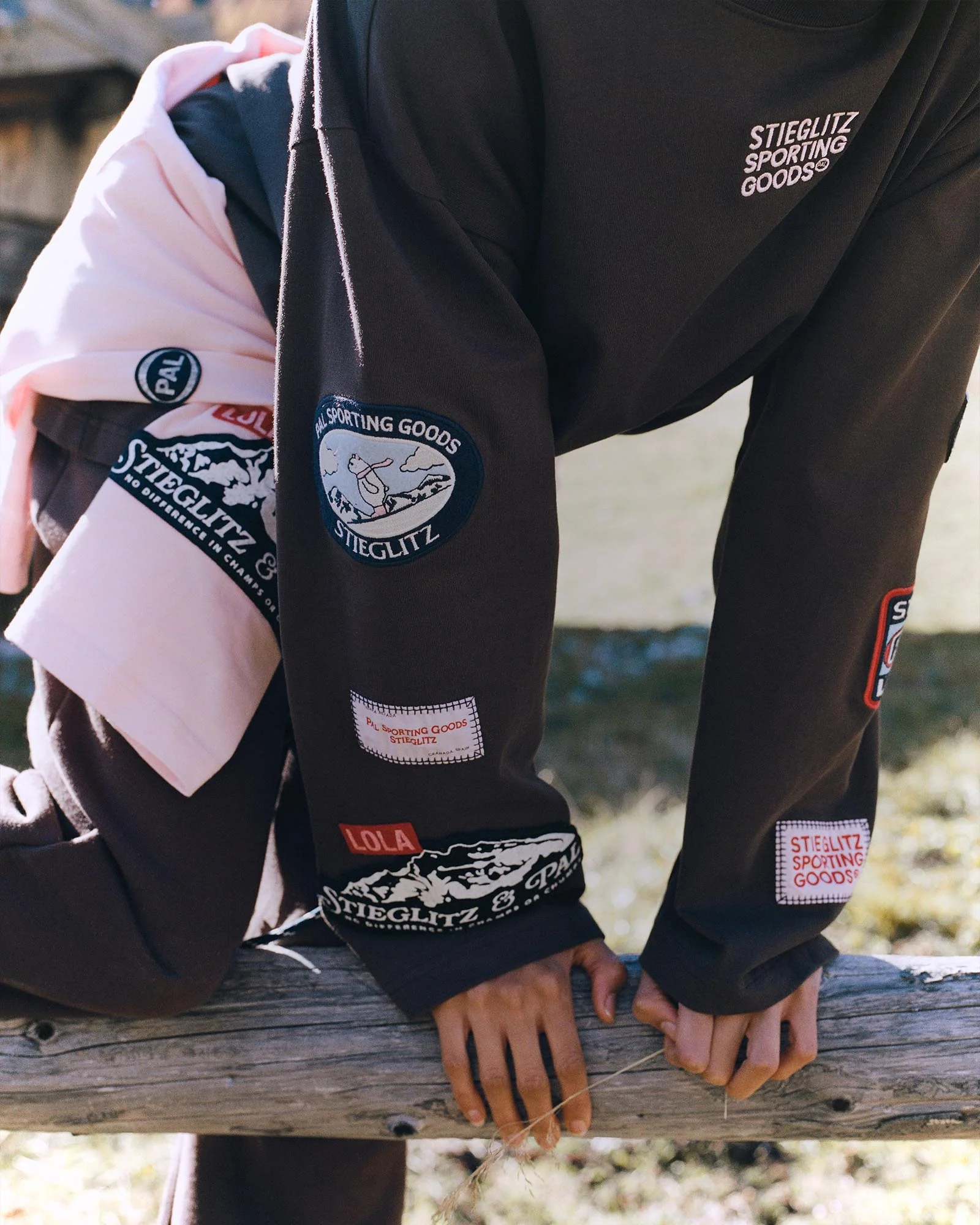 Julina Wide Skate Longsleeve | Pink - Image 5