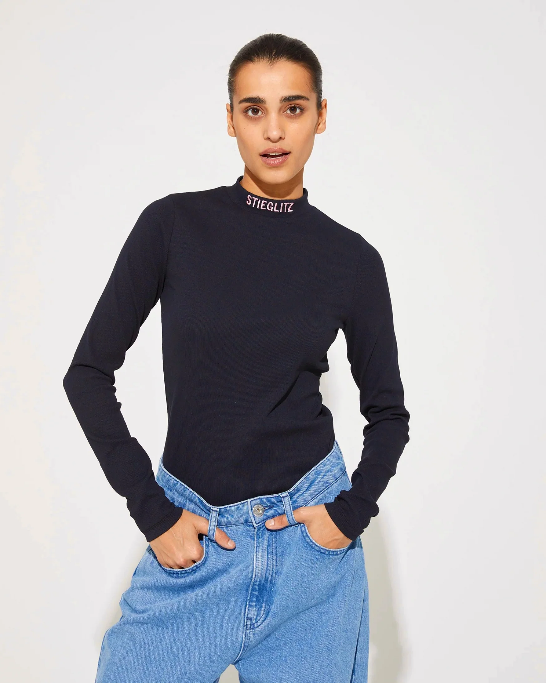 Stieg Pulli | Black - Image 3